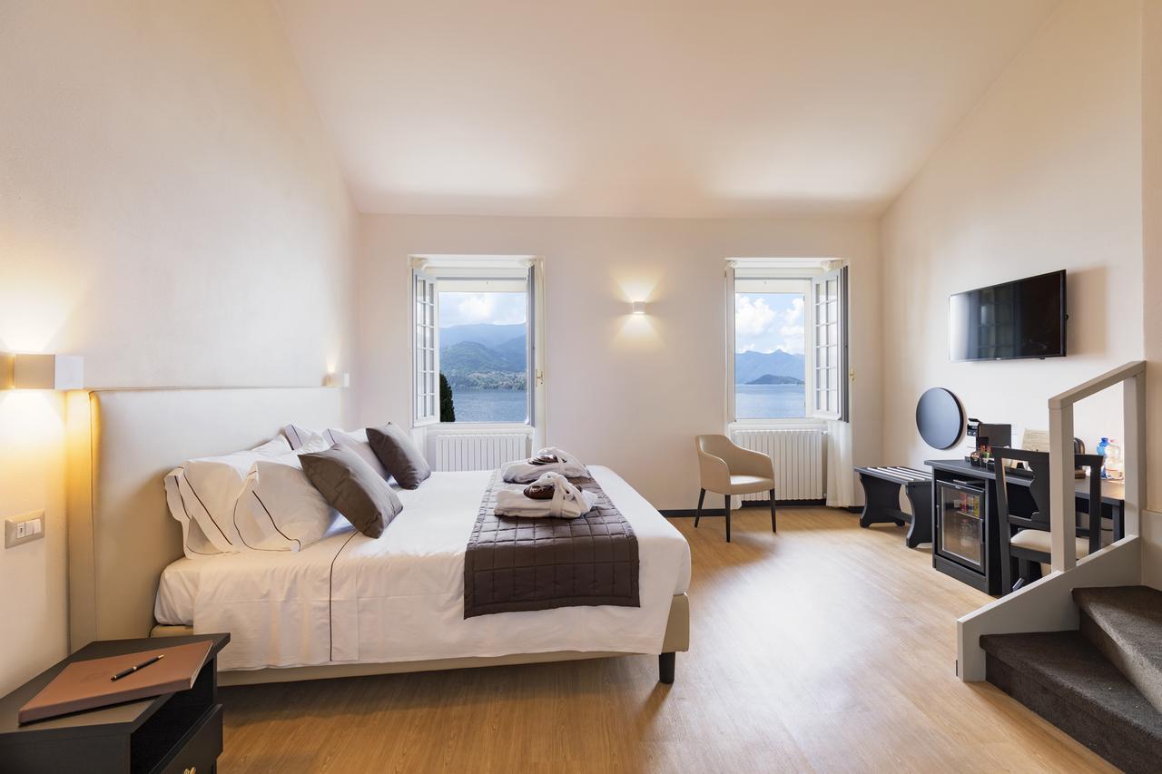 Hotel Villa Cipressi, By R Collection Hotels วาเรนนา ภายนอก รูปภาพ